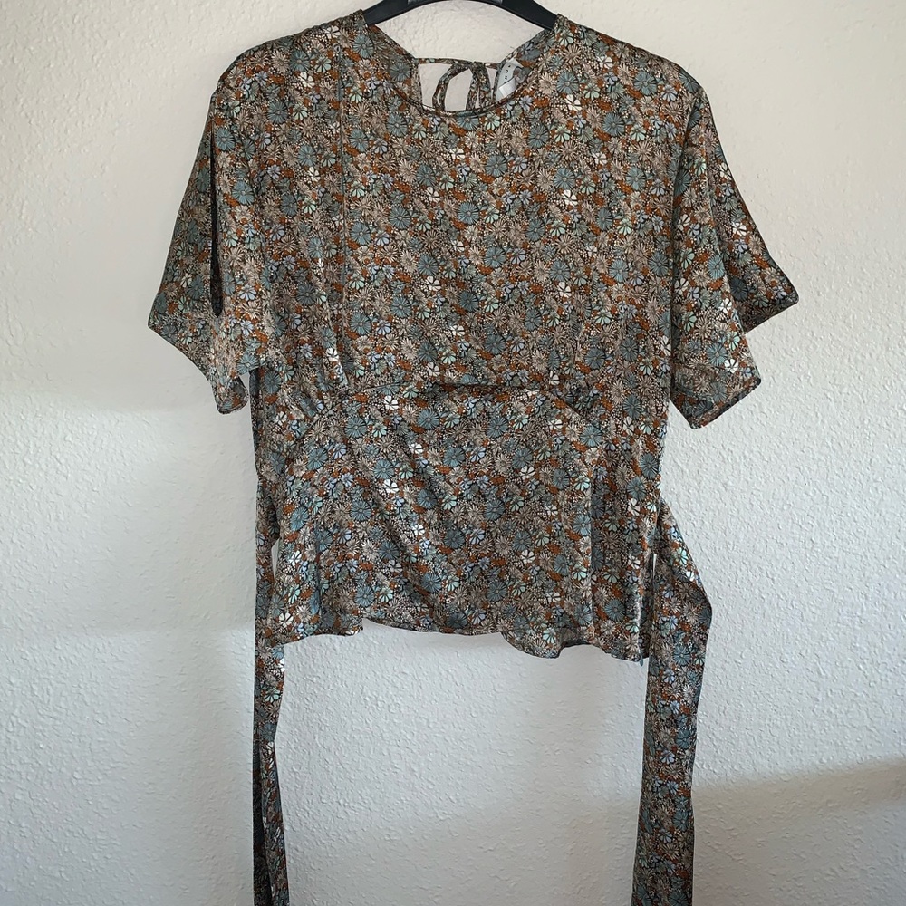 Floral wrap blouse